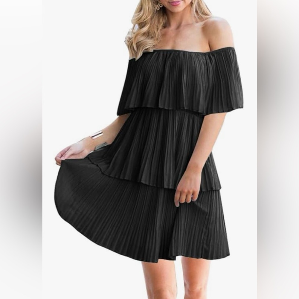 Off The Shoulder Sleeveless Tiered Ruffle Pleated Party Dress.